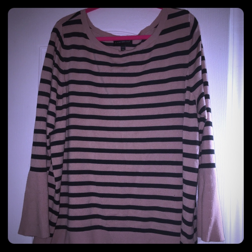 Gorgeous sweater with bell sleeves
